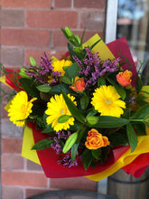Load image into Gallery viewer, Bright bouquet