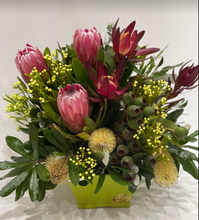 Load image into Gallery viewer, Australian Natives Arrangement