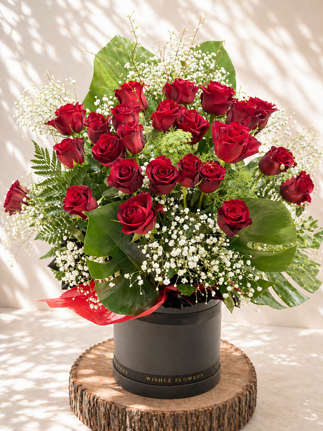 24 Red Roses hat Box