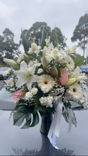 Load image into Gallery viewer, Heartfelt Blooms
