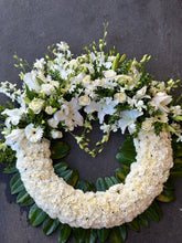 Load image into Gallery viewer, XL Sympathy Wreath
