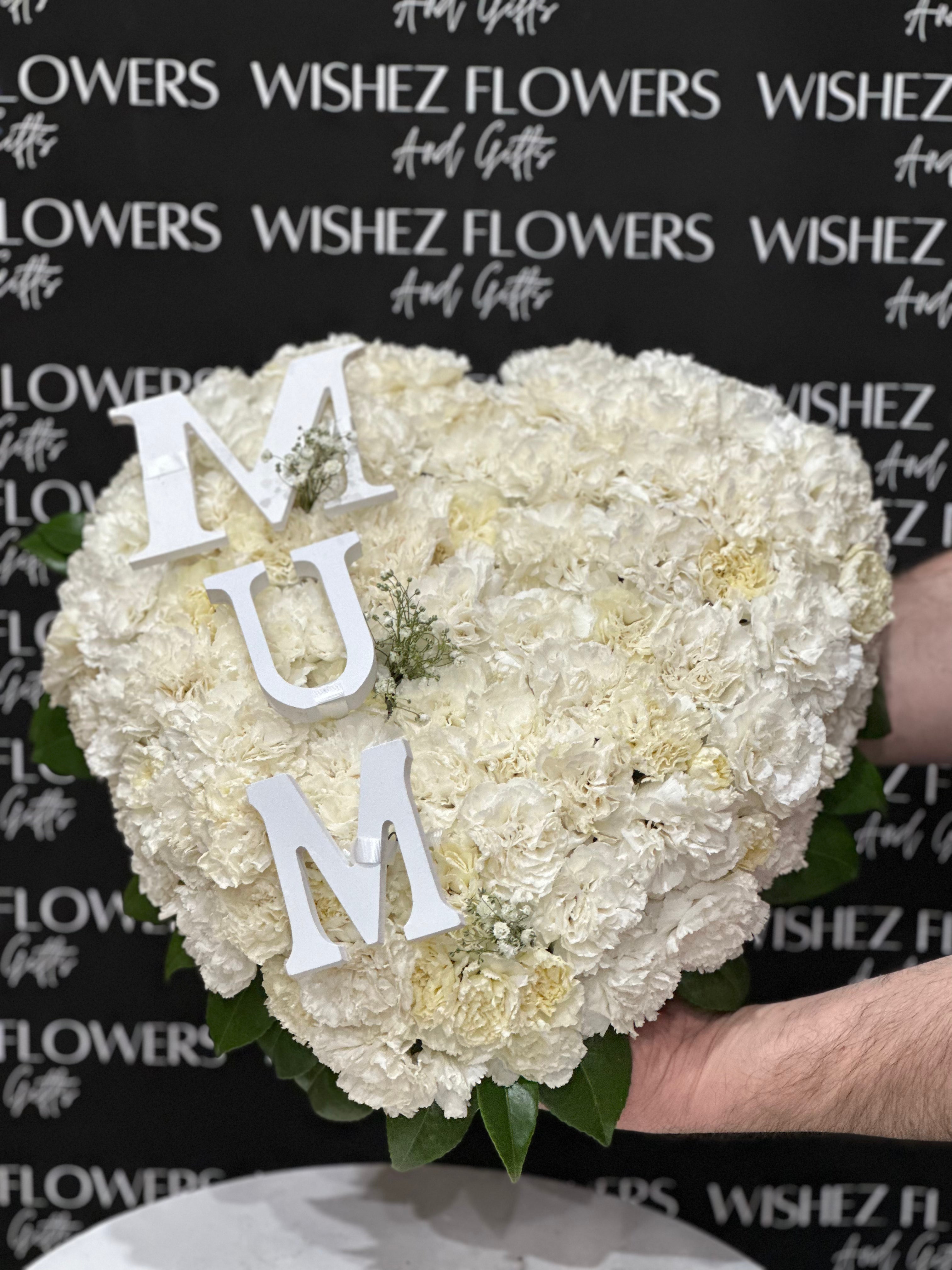 White Wreath Heart